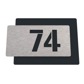 Félig fedett házszámtábla